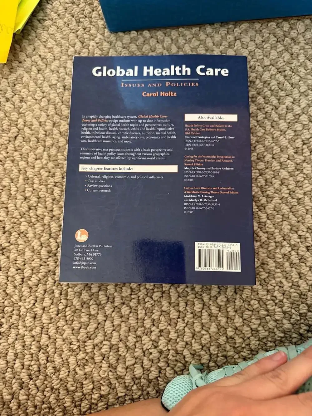 Global Health Care: Issues and Policies by Carol Holtz
